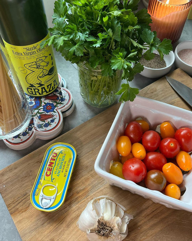 6 Mediterranean Diet Essentials to Add to Your Pantry