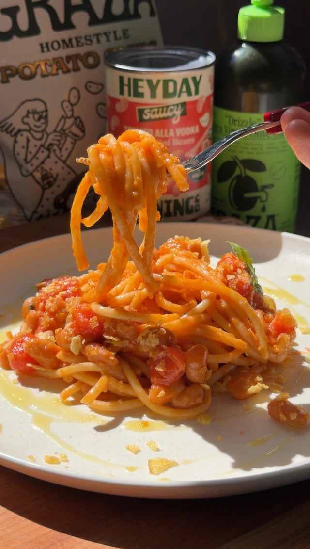 Saucy Tomato Alla Vodka Bean Bucatini with Sea Salt Potato Chips