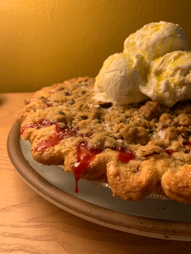 Ginger Cranberry Pear Pie